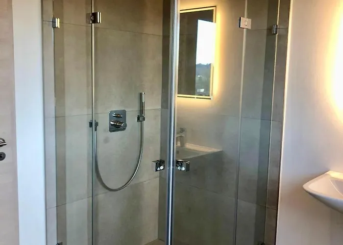 Servus Donaublick Premium Lägenhet